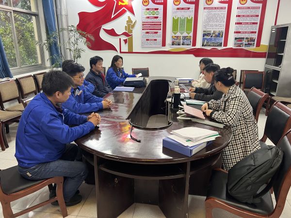 3.23在化工科技會議室，召開健力寶現(xiàn)場審核末次會議.jpg