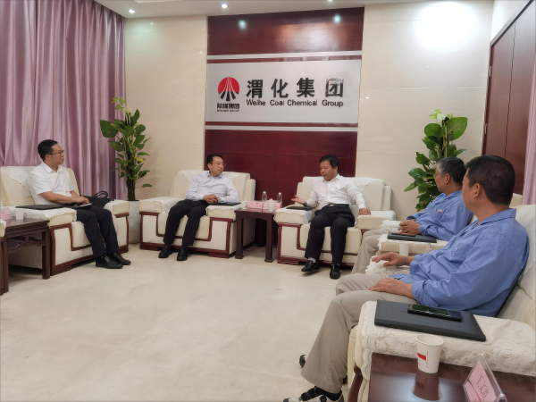 9月19下午公司外專樓一樓會(huì)議室，渭南聯(lián)通公司與公司領(lǐng)導(dǎo)座談。 (1)(1)(1).png